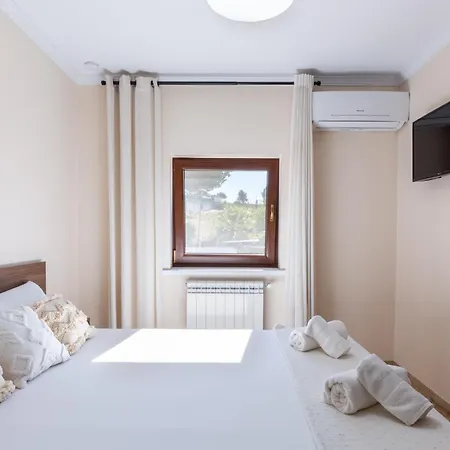 בית כפרי Casa Navajas חריקה