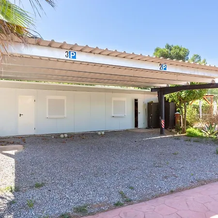 בית כפרי Casa Navajas חריקה