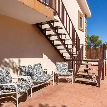 Casa Navajas בית כפרי *